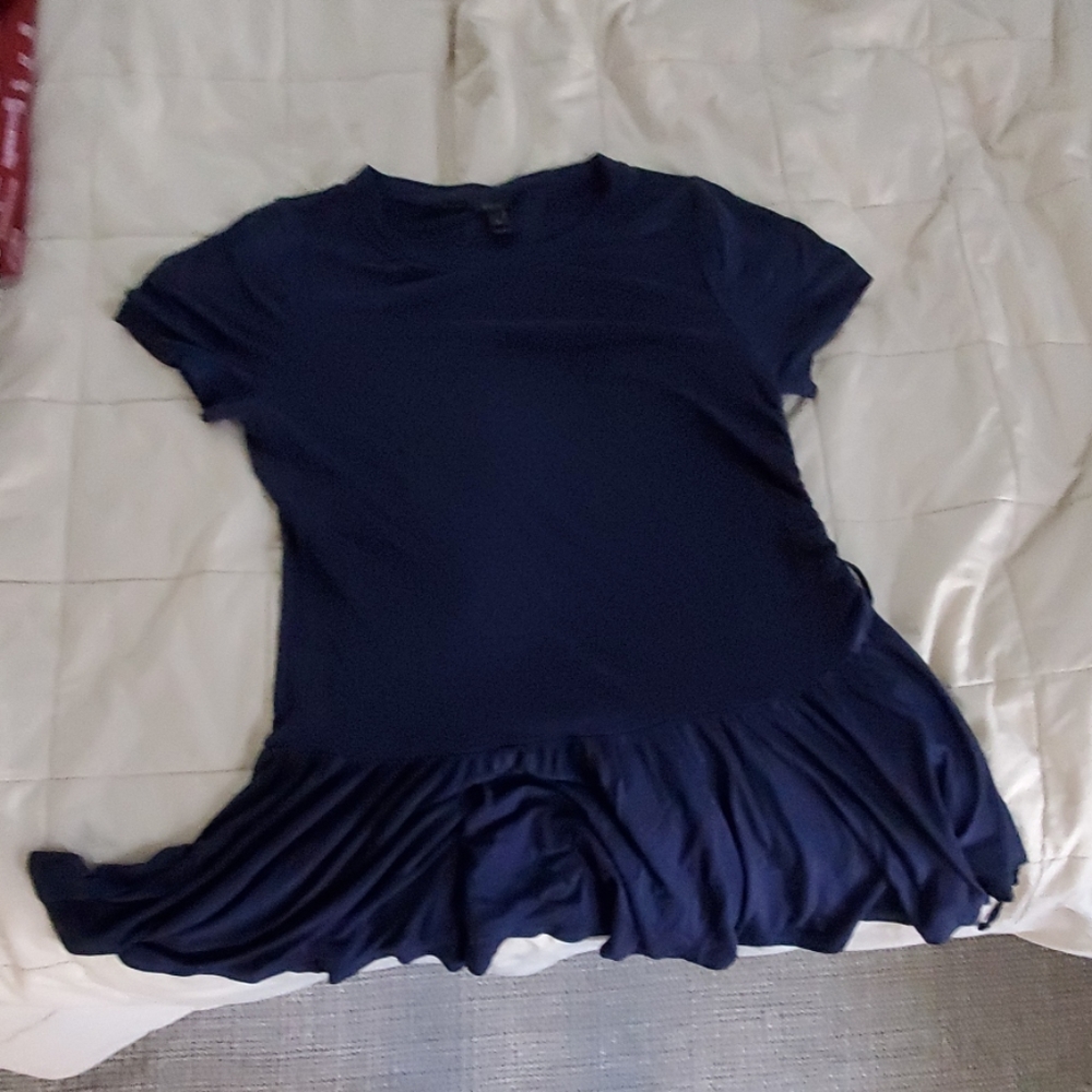 J crew ruffle hem top Small Navy